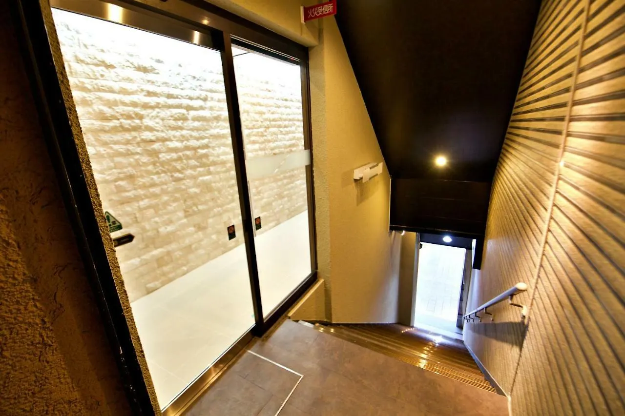 Kura Hotel 泉佐野市 アパート